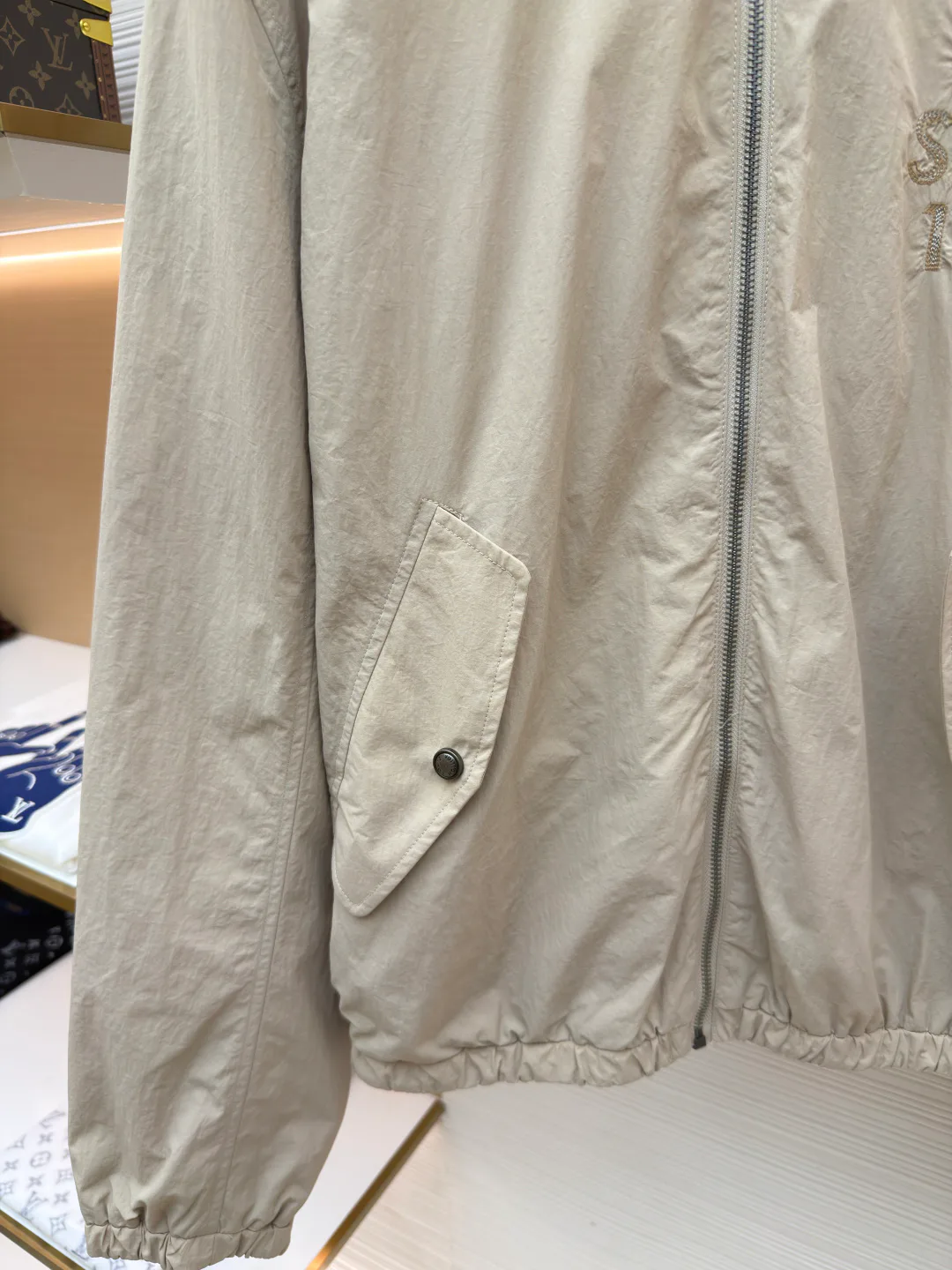 Men's Jackets And Down Jackets LOUIS VUITTON 18153833