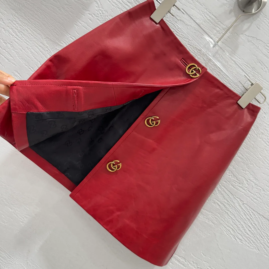 Women's Skirts GUCCI 18064712