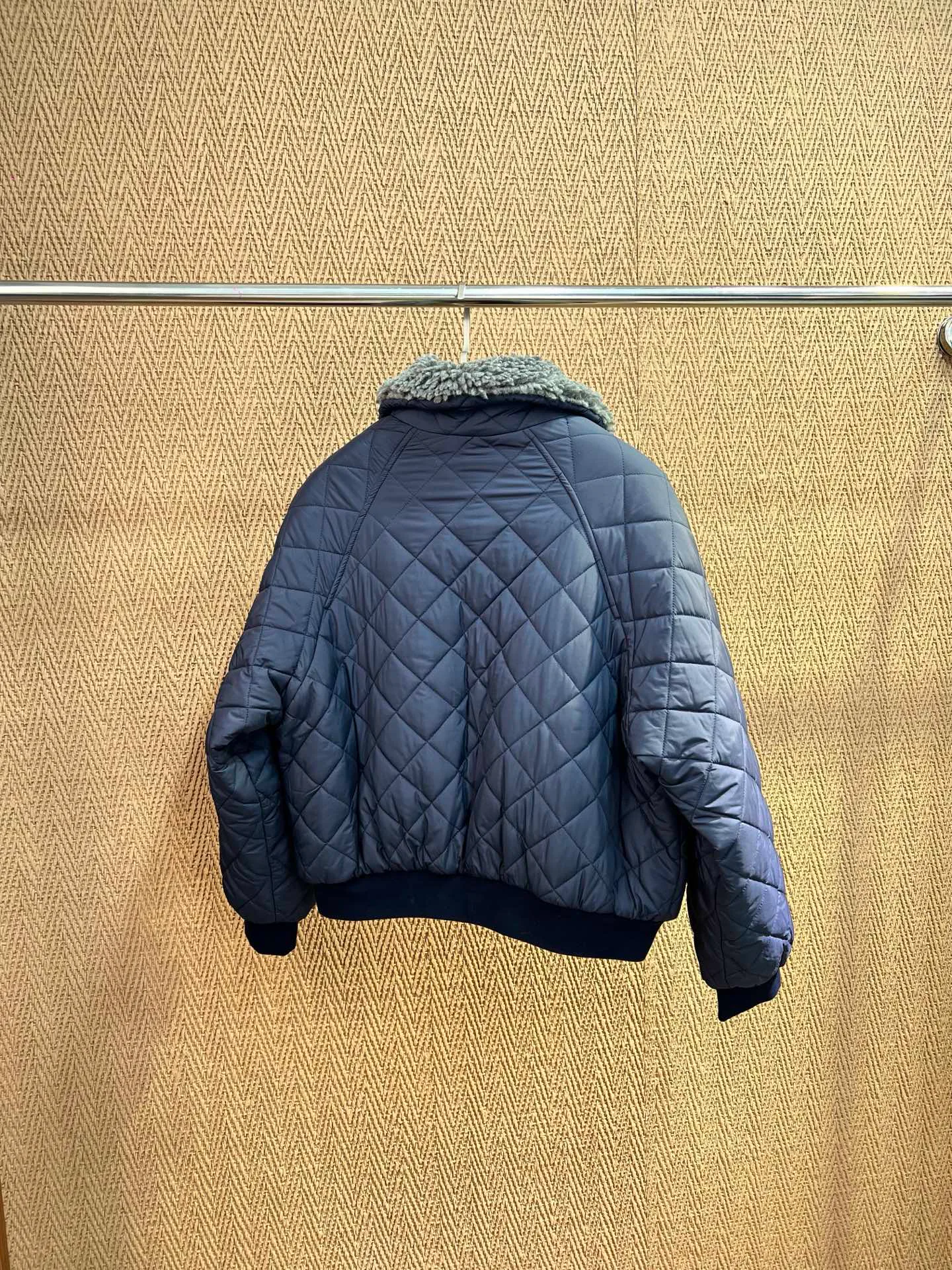 Women's Jackets And Down Jackets MIU MIU 18324216
