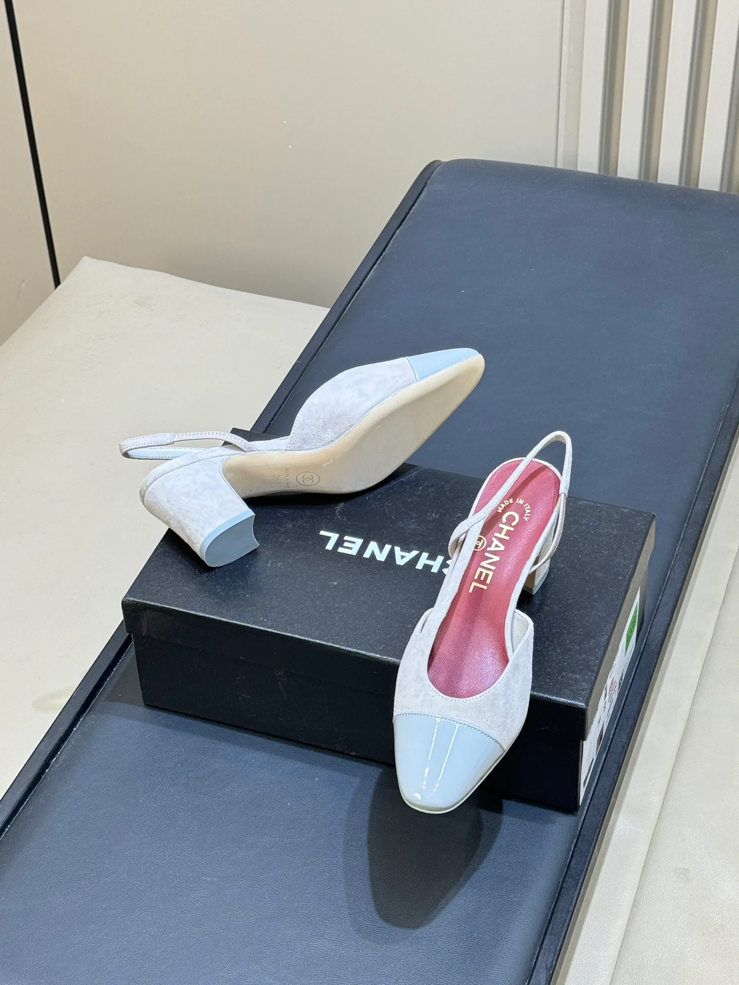 Women's Heels CHANEL 18072784