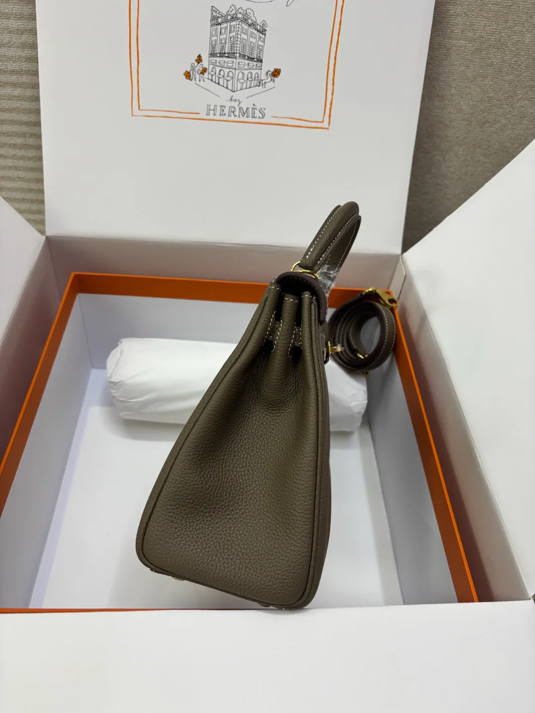 Women's Classic Handbags HERMES 17694275
