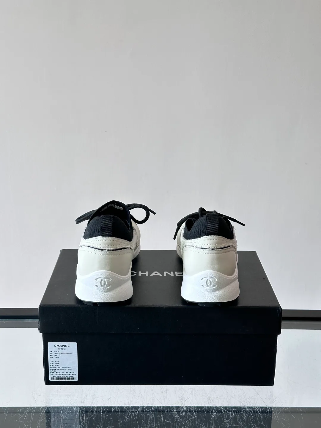 Women's Sneakers CHANEL 18079218