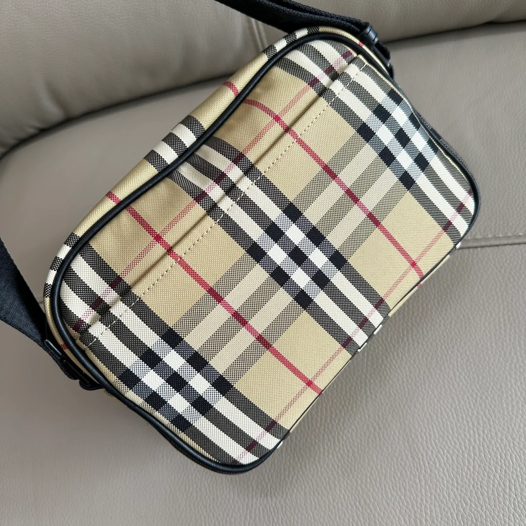 Women's Shoulder Bags BURBERRY 17834806
