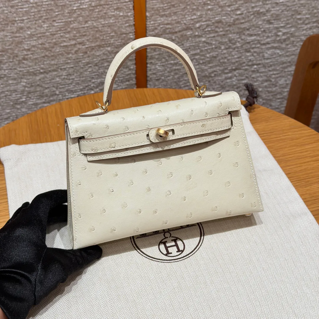 Women's Classic Handbags HERMES 18125667