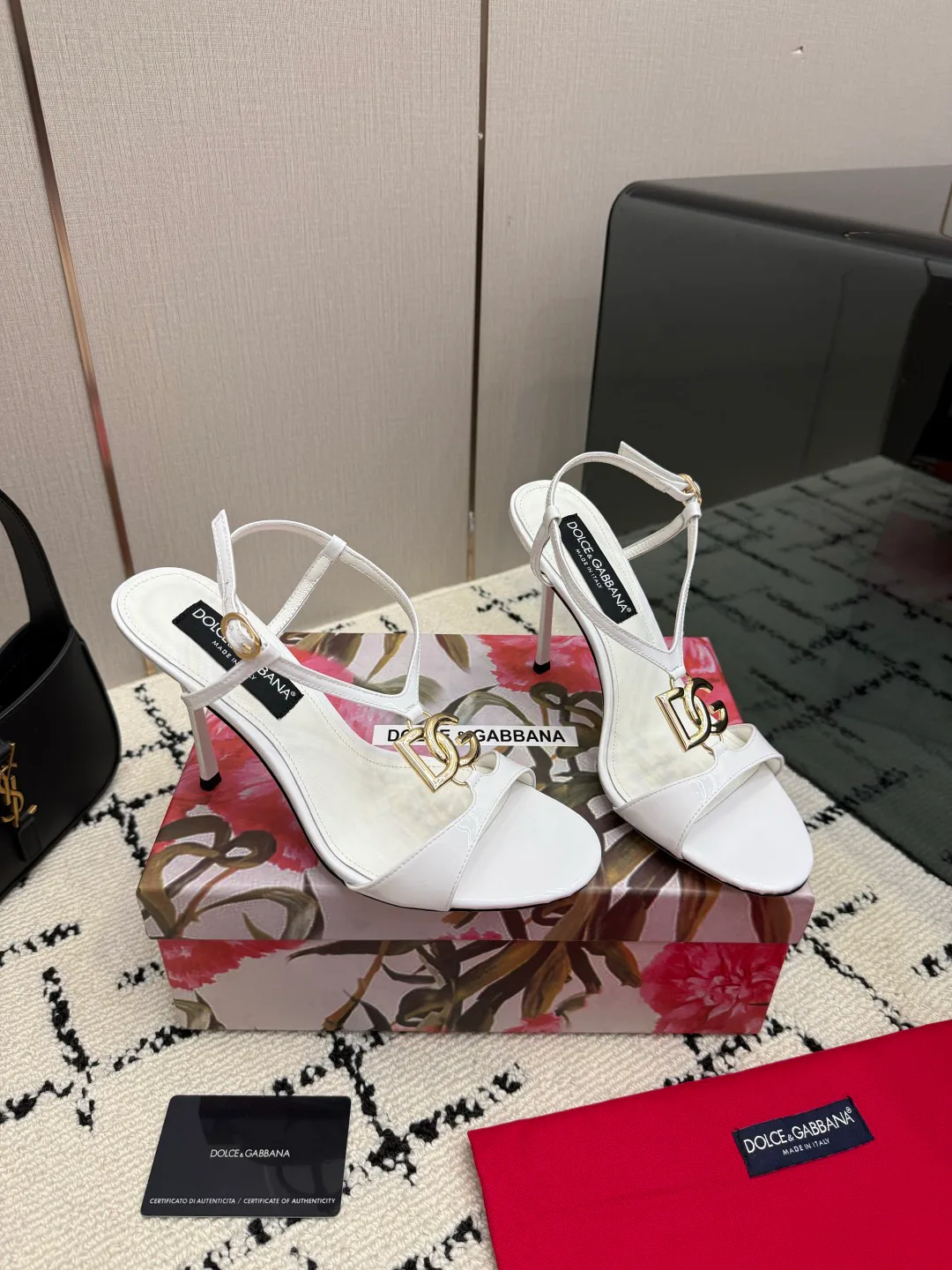 Women's Open-Toe Sandals DOLCE & GABBANA 18335956