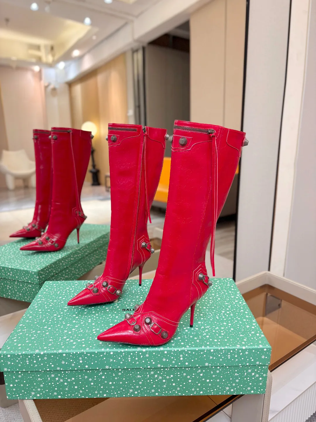 Women's Boots BALENCIAGA 18521338