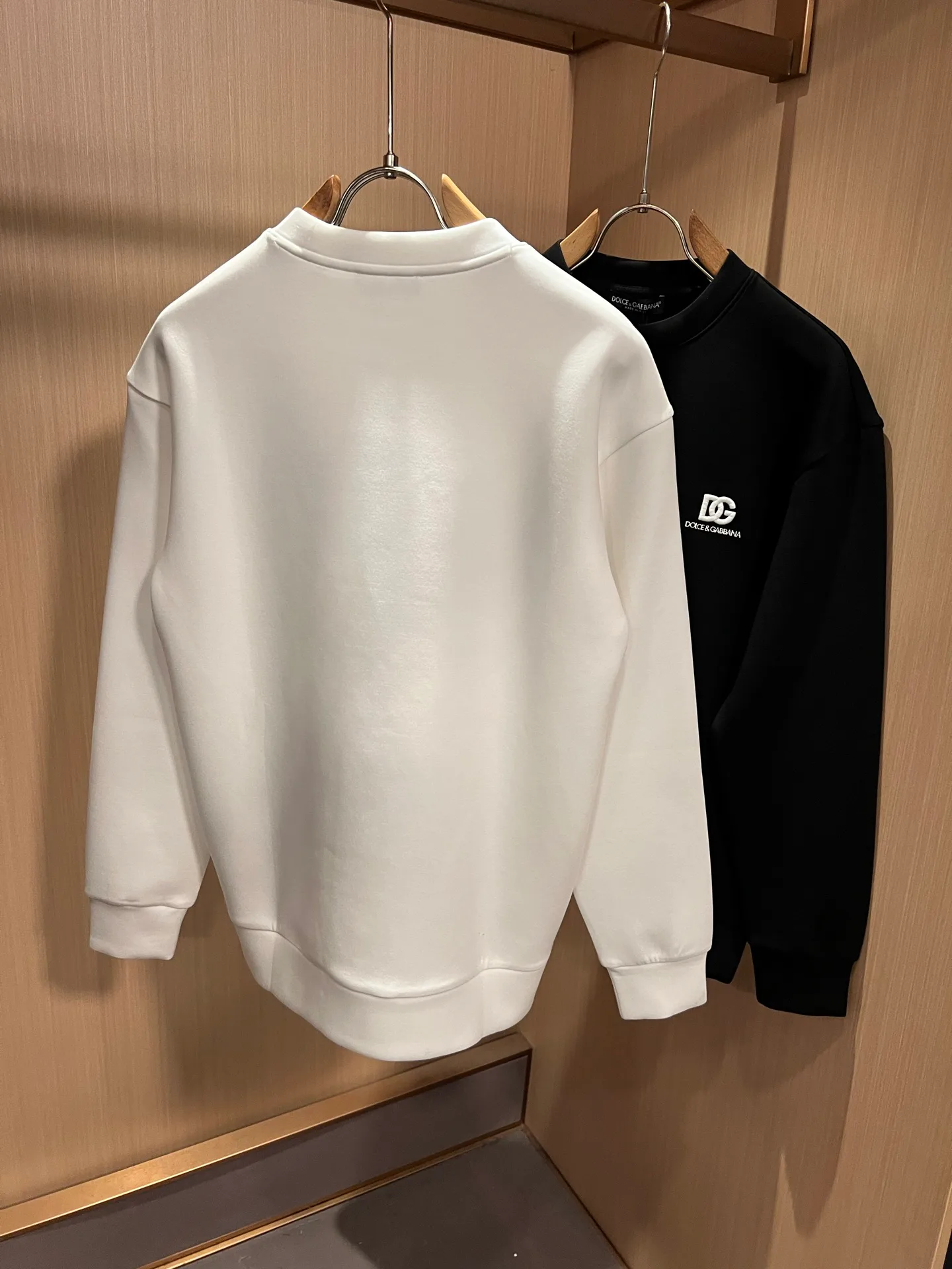 Men's Sweatshirts And Hoodies DOLCE & GABBANA 18519630