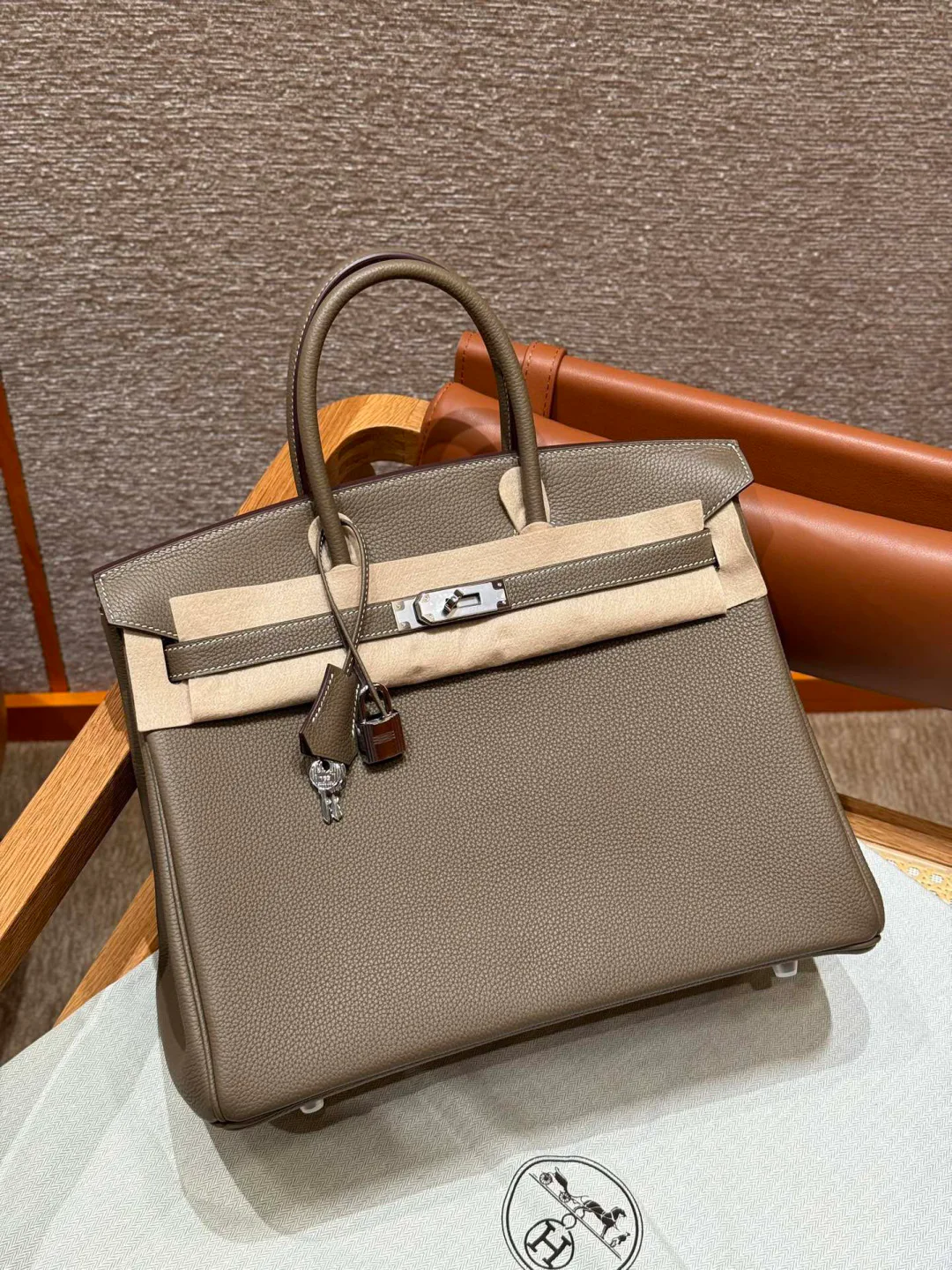 Women's Classic Handbags HERMES 18125669