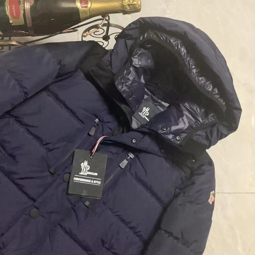 Men's Jackets And Down Jackets MONCLER 18111480