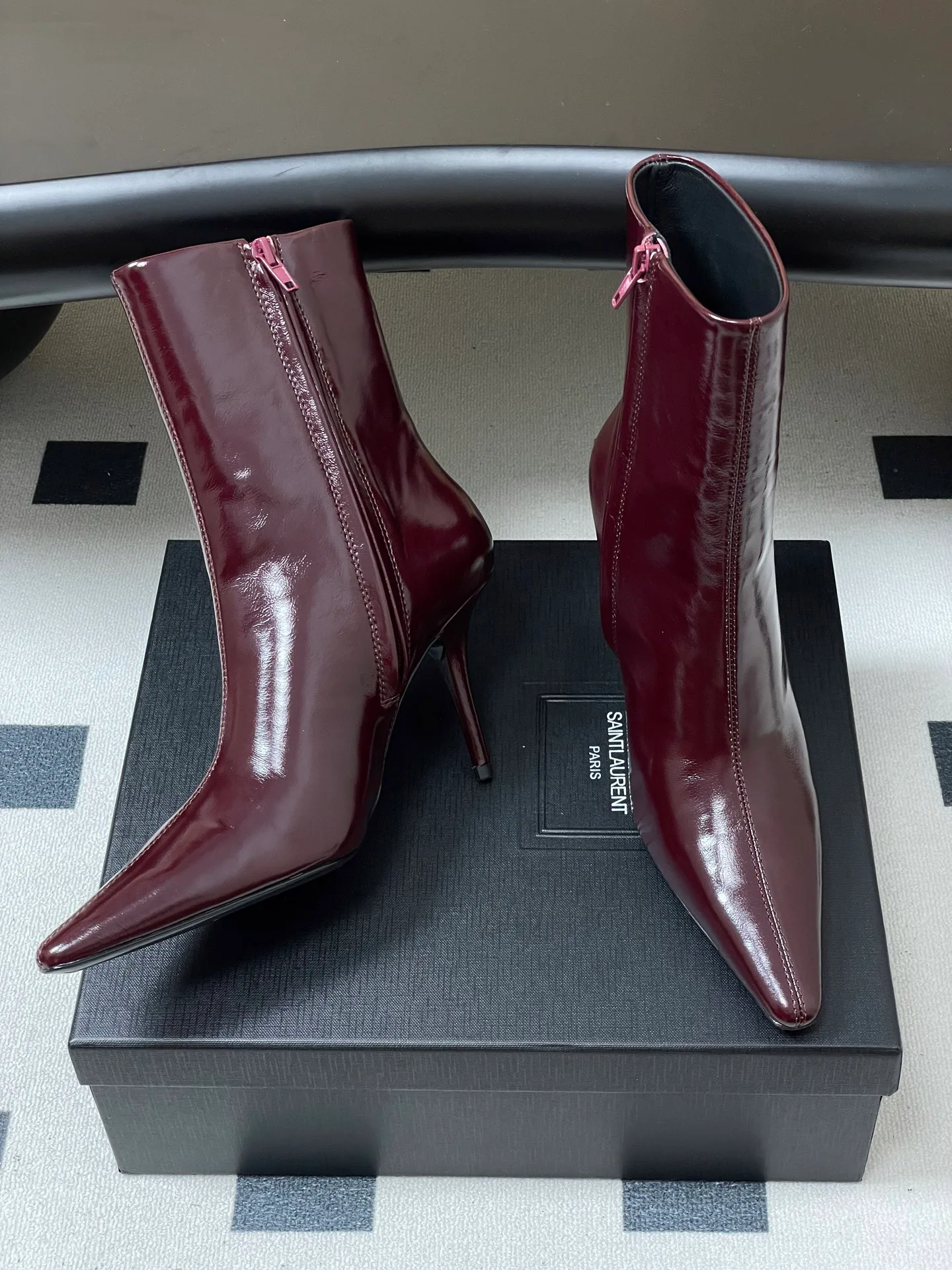Women's Booties SAINT LAURENT 18461768