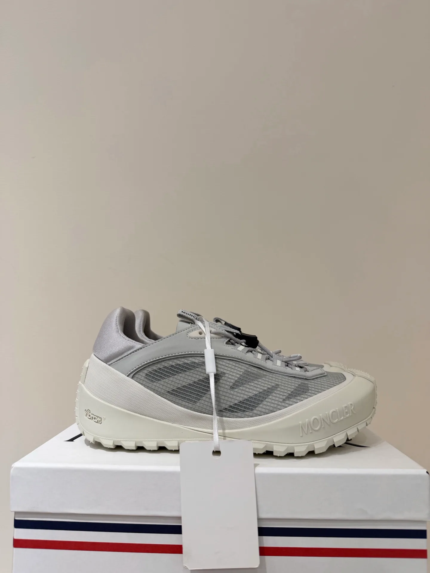 Women's Sneakers MONCLER 18194436