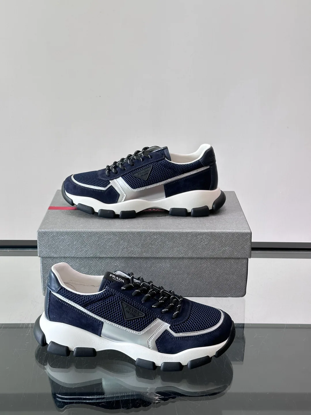 Men's Sneakers PRADA 18102778