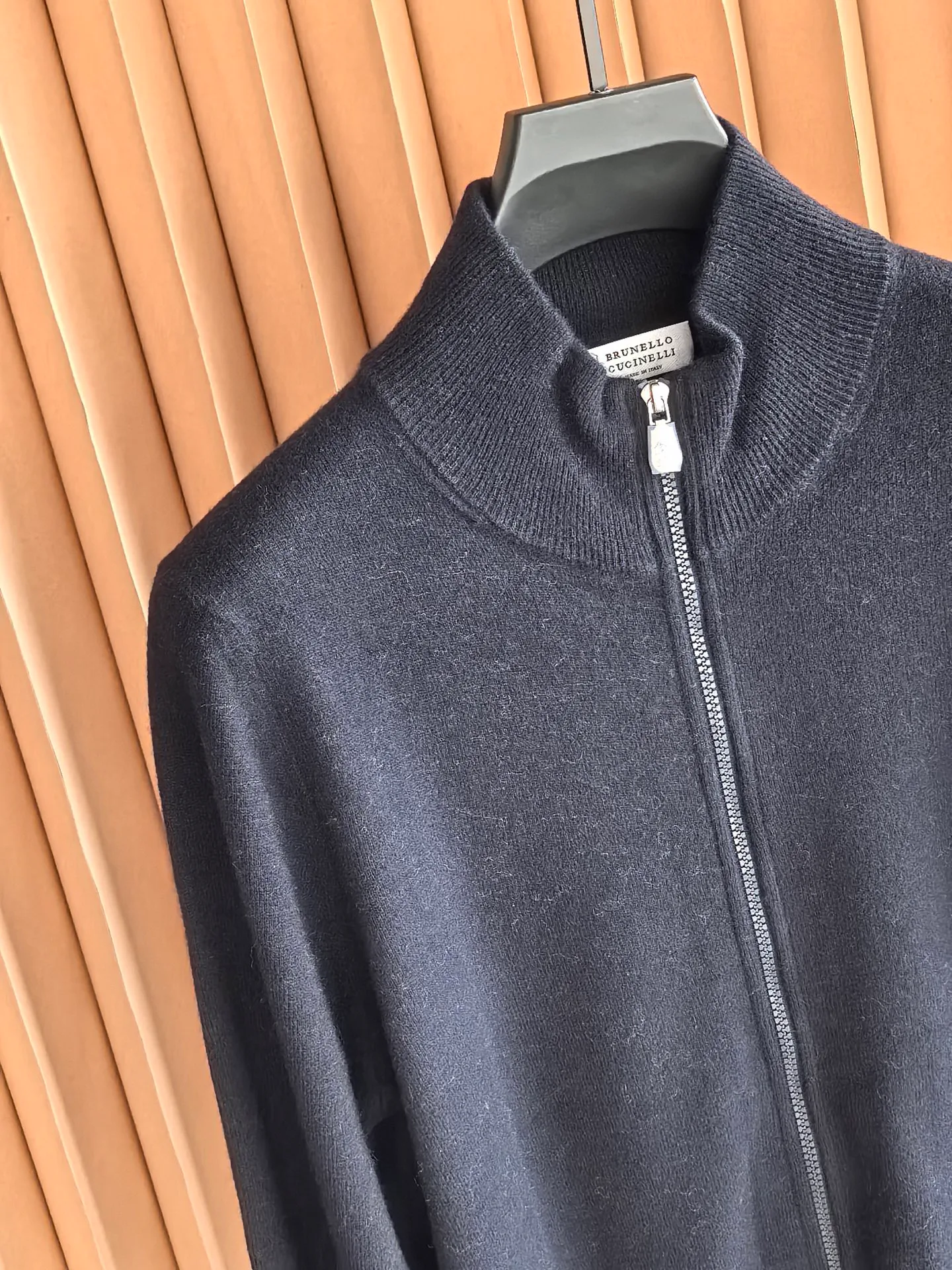 Men's Jumpers And Sweaters BRUNELLO CUCINELLI 17845119