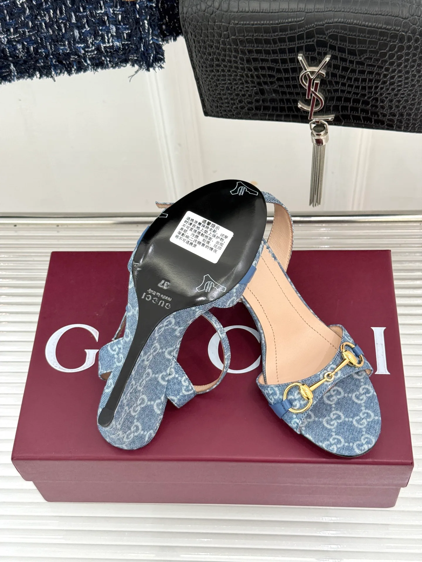 Women's Open-Toe Sandals GUCCI 17856186