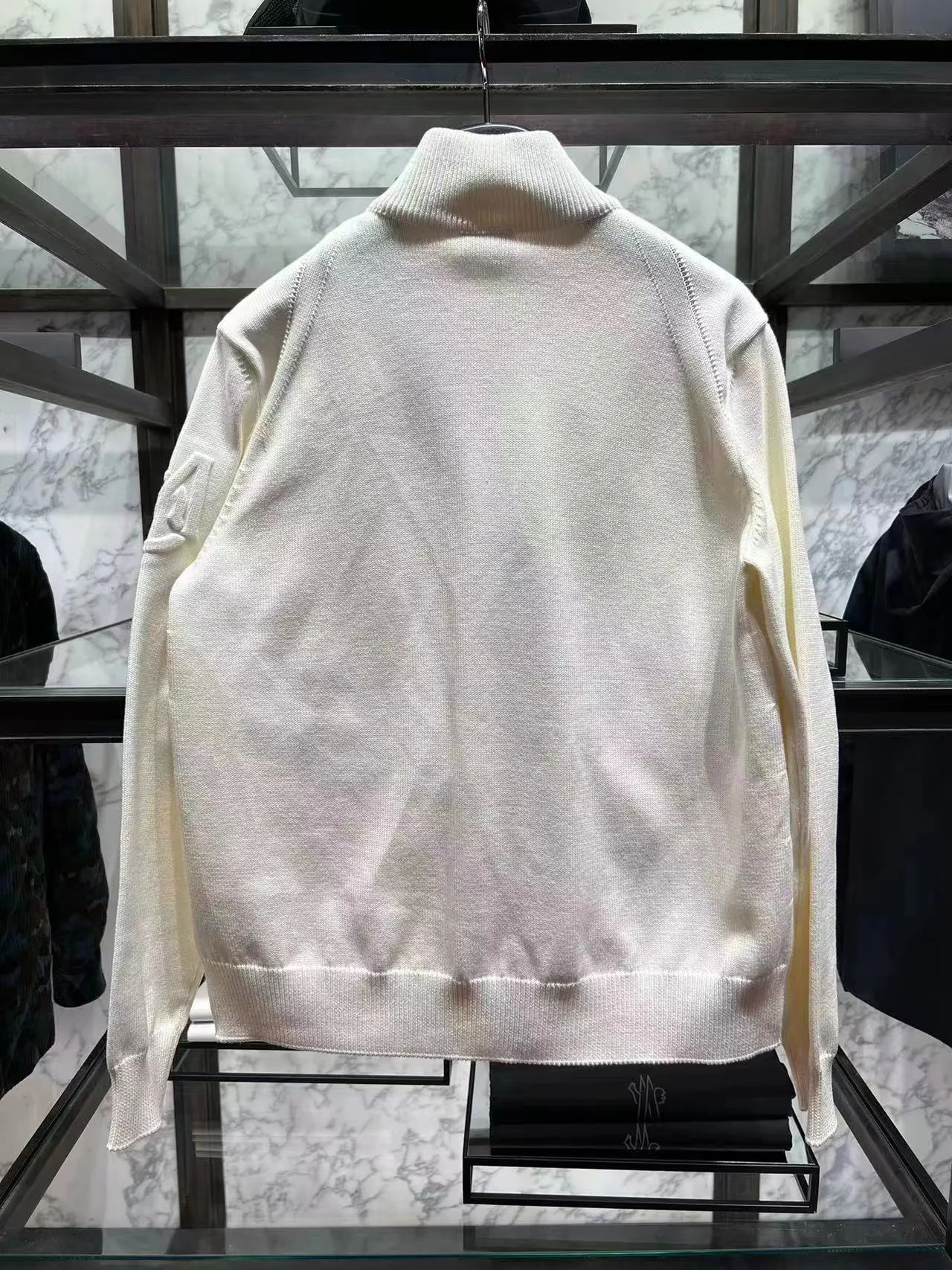 Men's Jackets And Down Jackets MONCLER 18029933