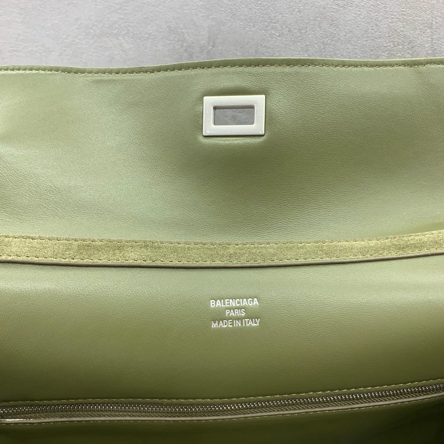 Women's Classic Handbags BALENCIAGA 18410419