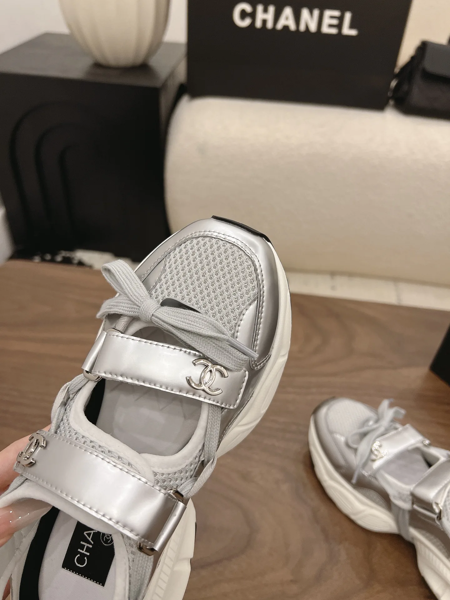 Women's Sneakers CHANEL 16915785
