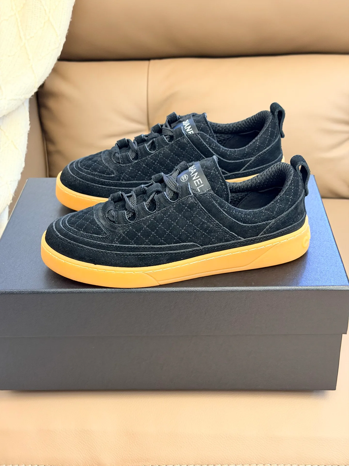 Women's Sneakers CHANEL 17510623