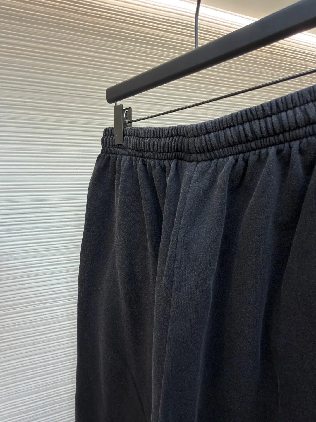 Men's Trousers BALENCIAGA 18153821