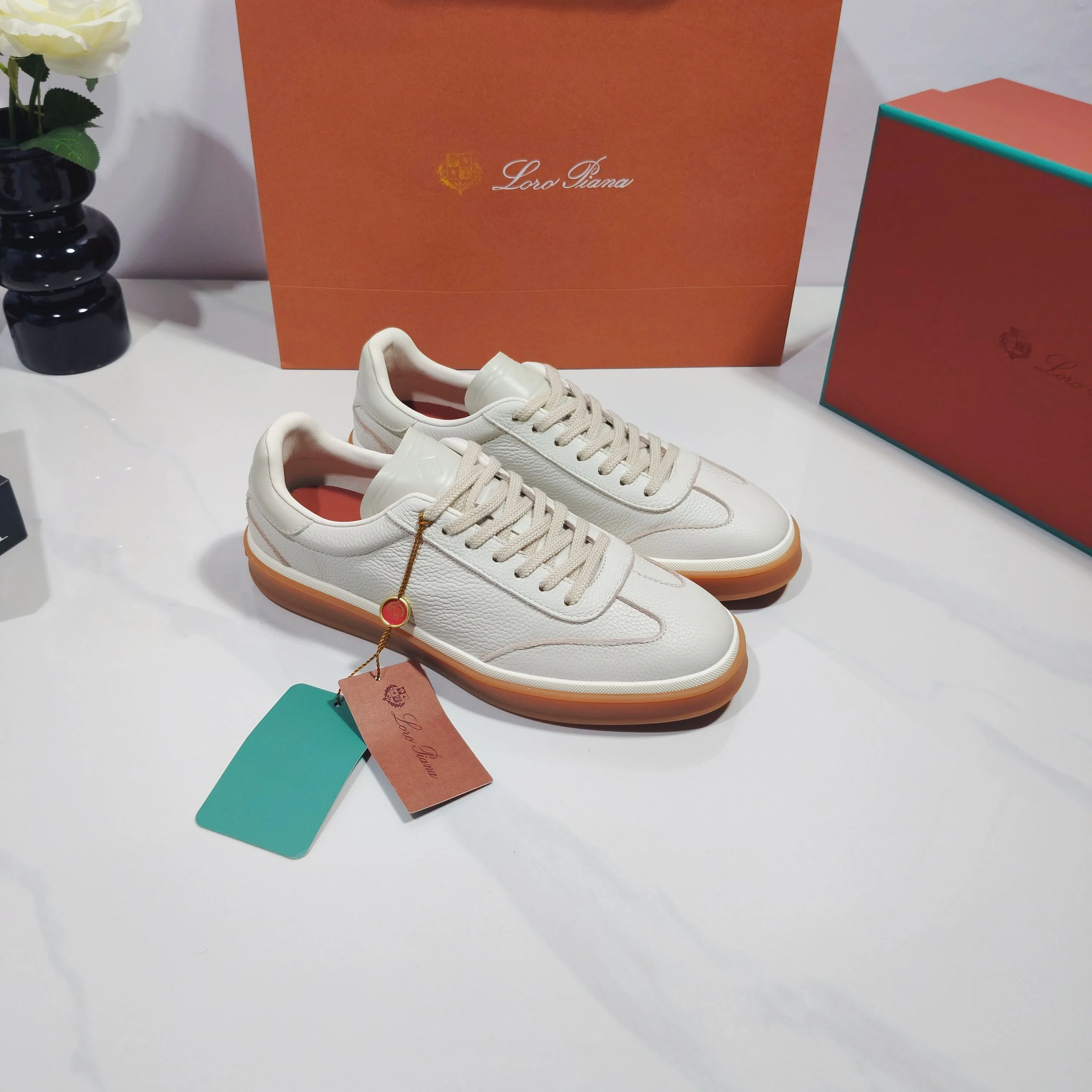 Women's Sneakers LORO PIANA 17961946