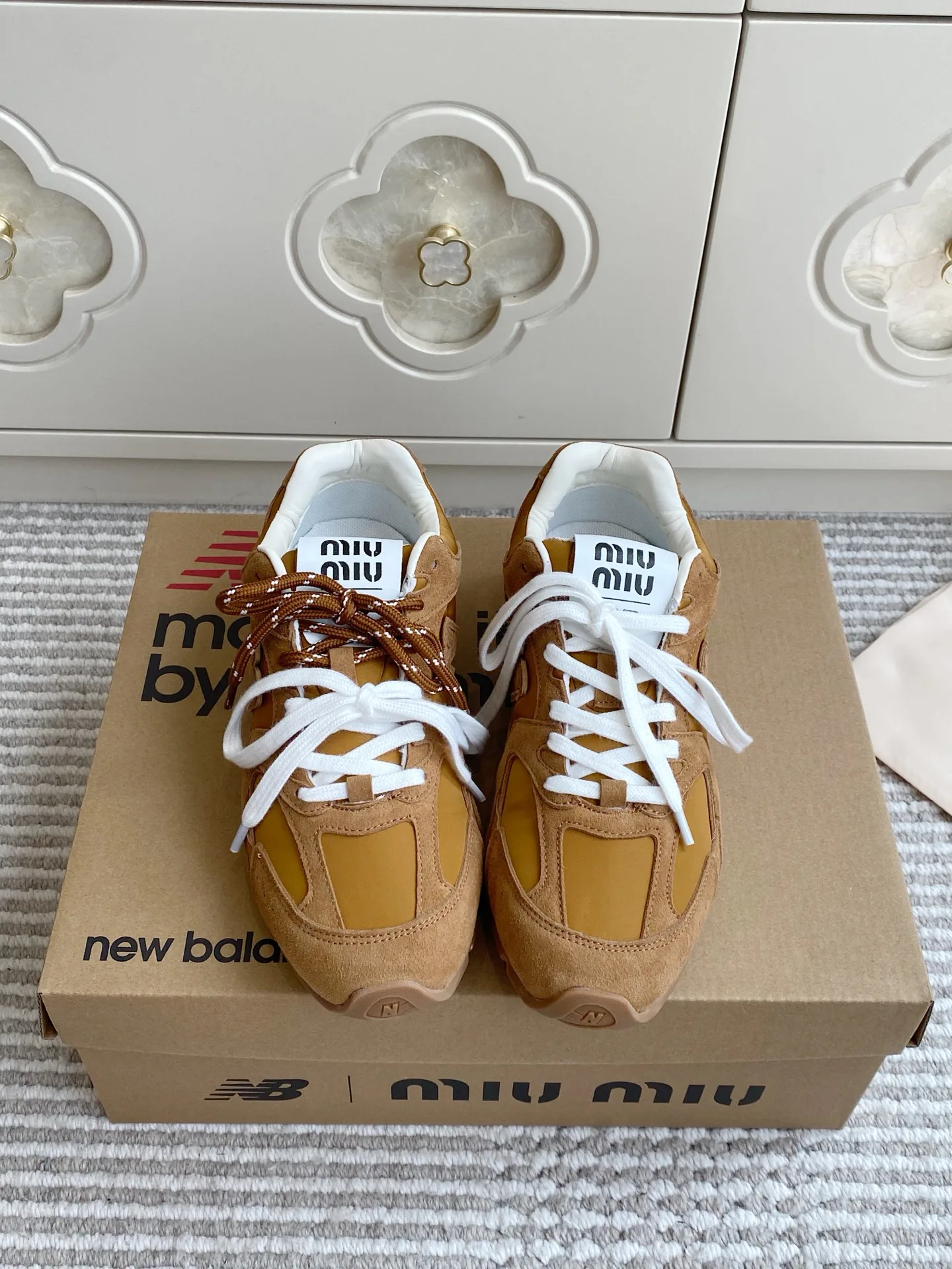 Women's Sneakers NEW BALANCE 16891583