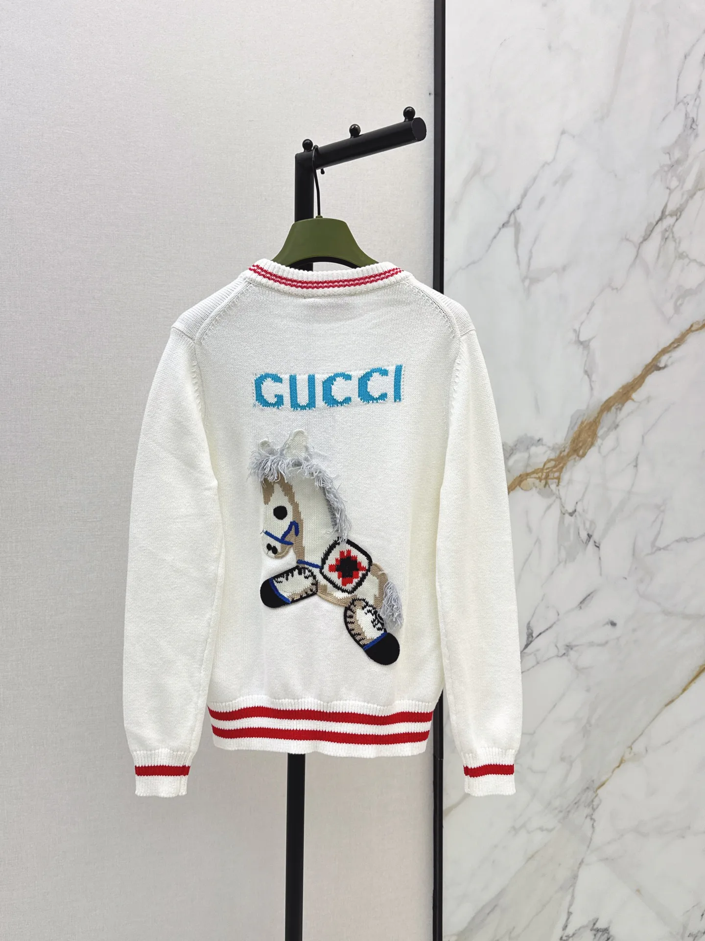 Women's Jumpers And Sweaters GUCCI 18031483