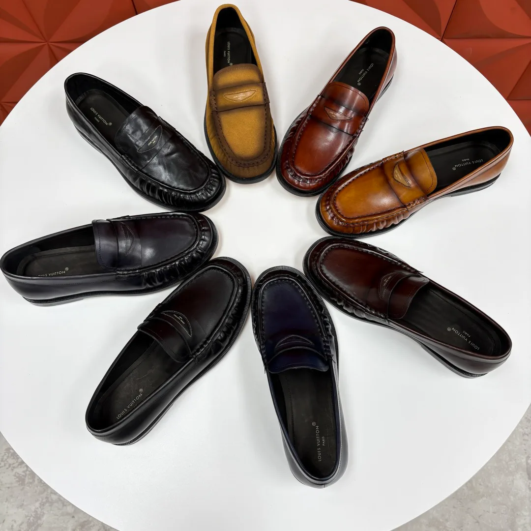 Men's Loafers And Dress Shoes LOUIS VUITTON 18099948