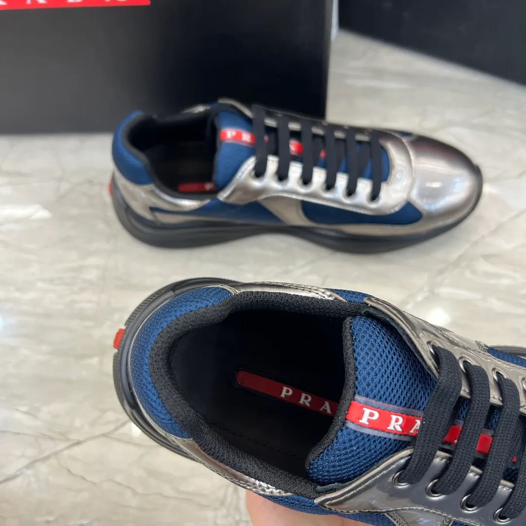 Men's Sneakers PRADA 18430435