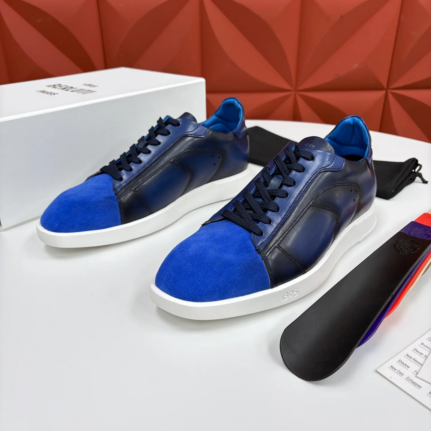 Men's Sneakers BERLUTI 17880675