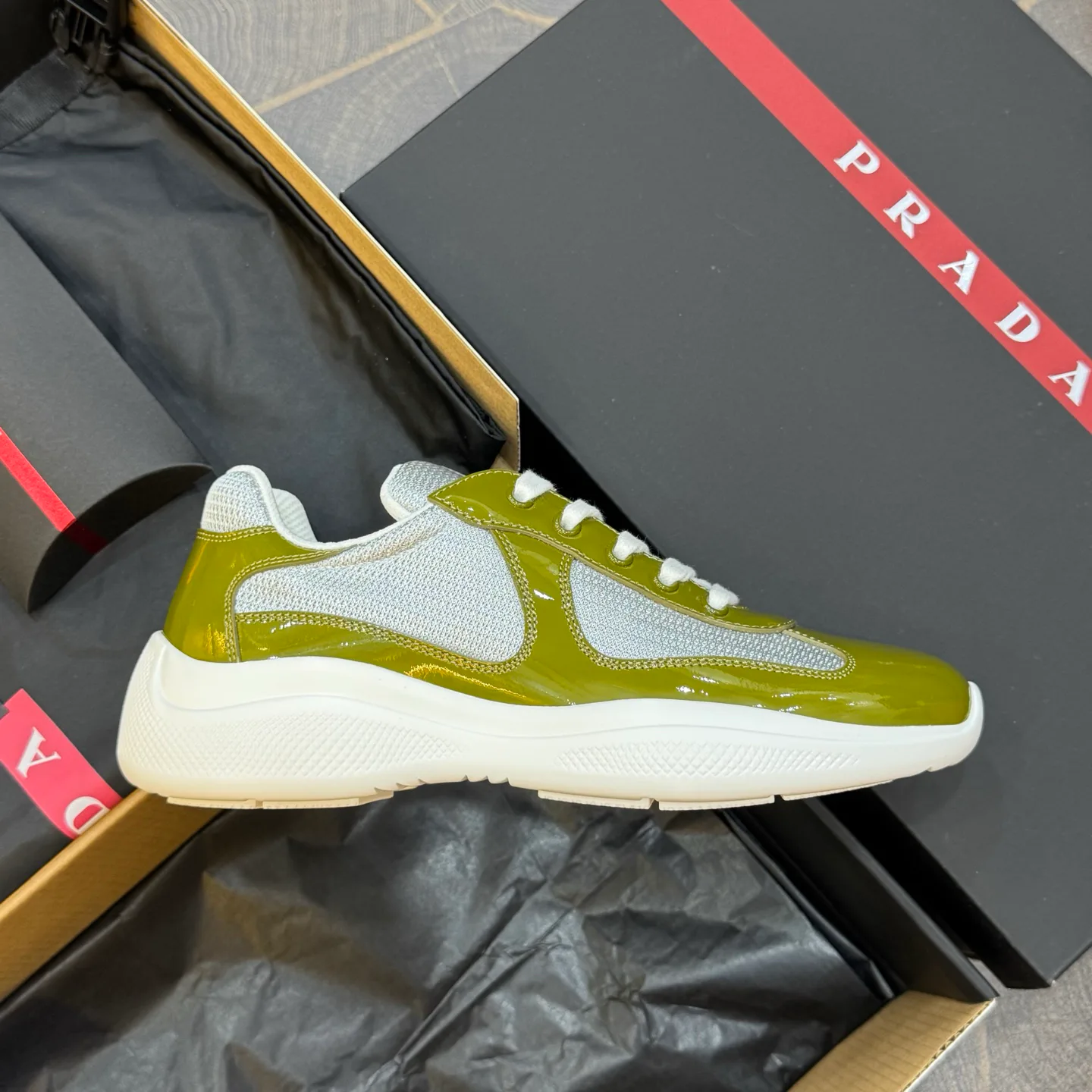 Women's Sneakers PRADA 18267048