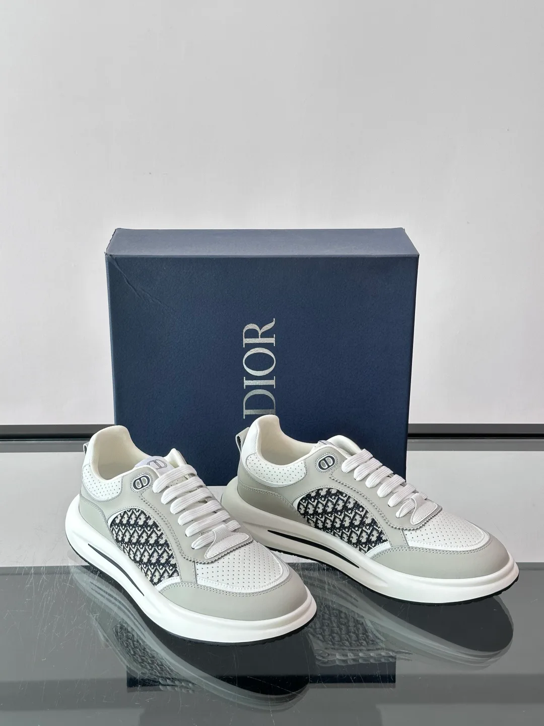 Men's Sneakers CHRISTIAN DIOR 18102339