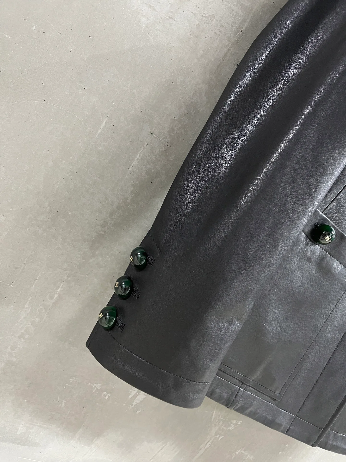 Women's Leather Jackets And Sheepskin Coats CHANEL 17820484