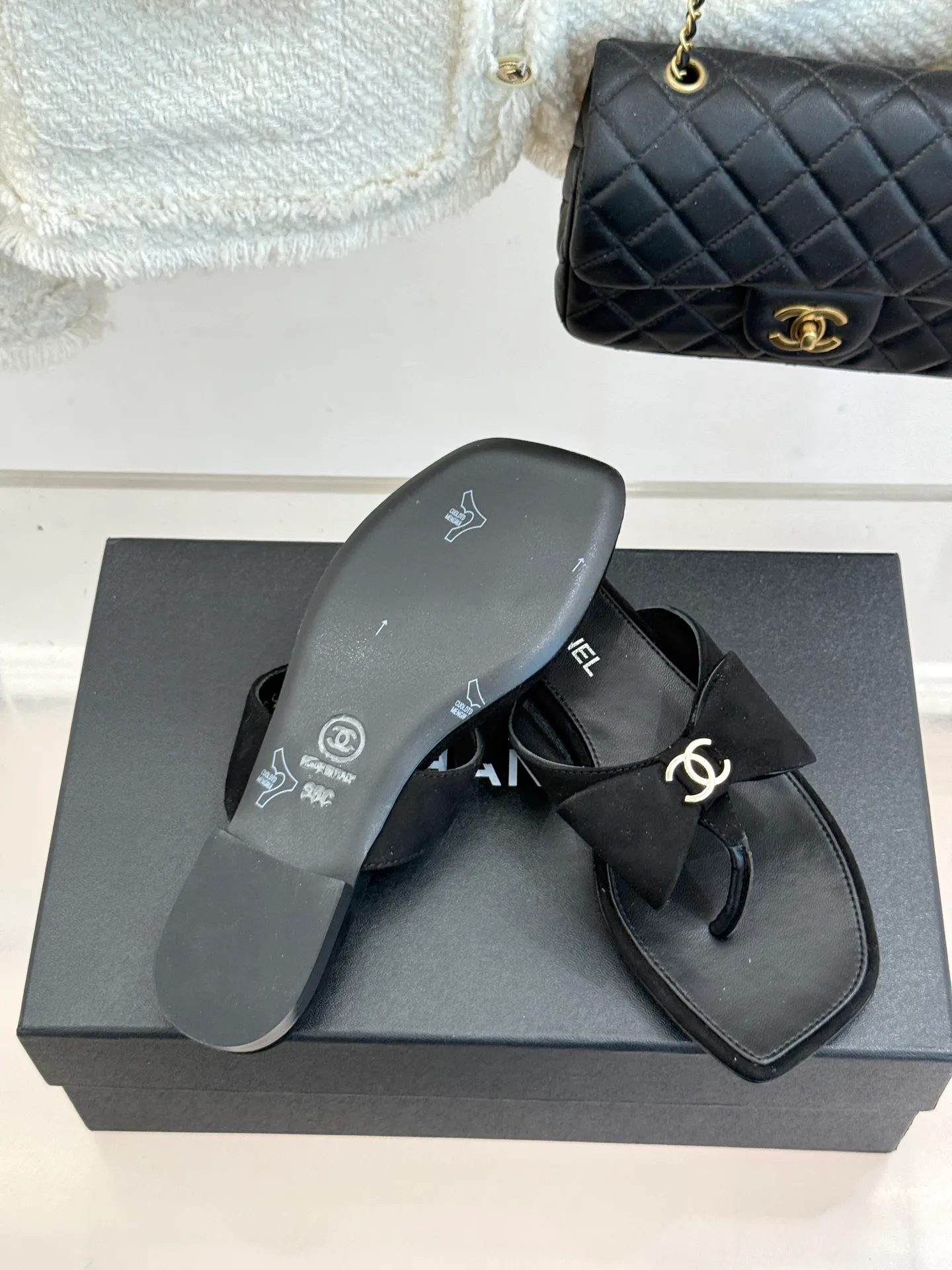 Women's Flip-Flops CHANEL 16965743