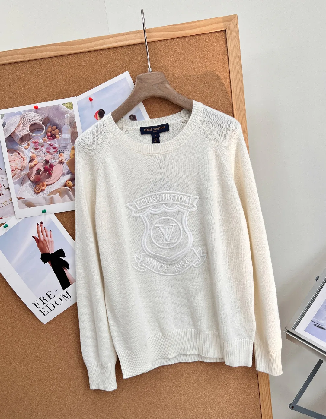 Women's Jumpers And Sweaters LOUIS VUITTON 18308141