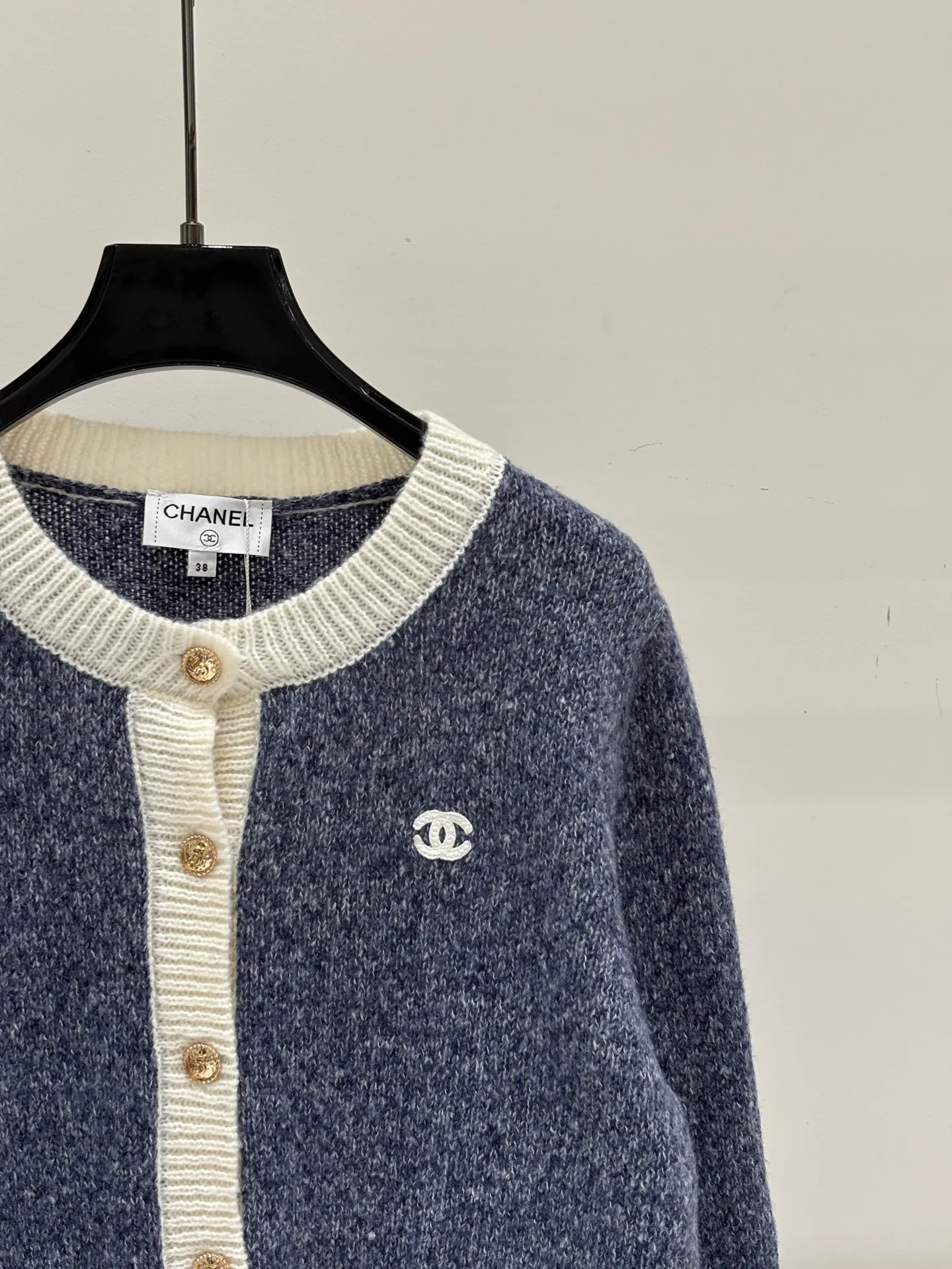 Women's Jumpers And Sweaters CHANEL 18540227