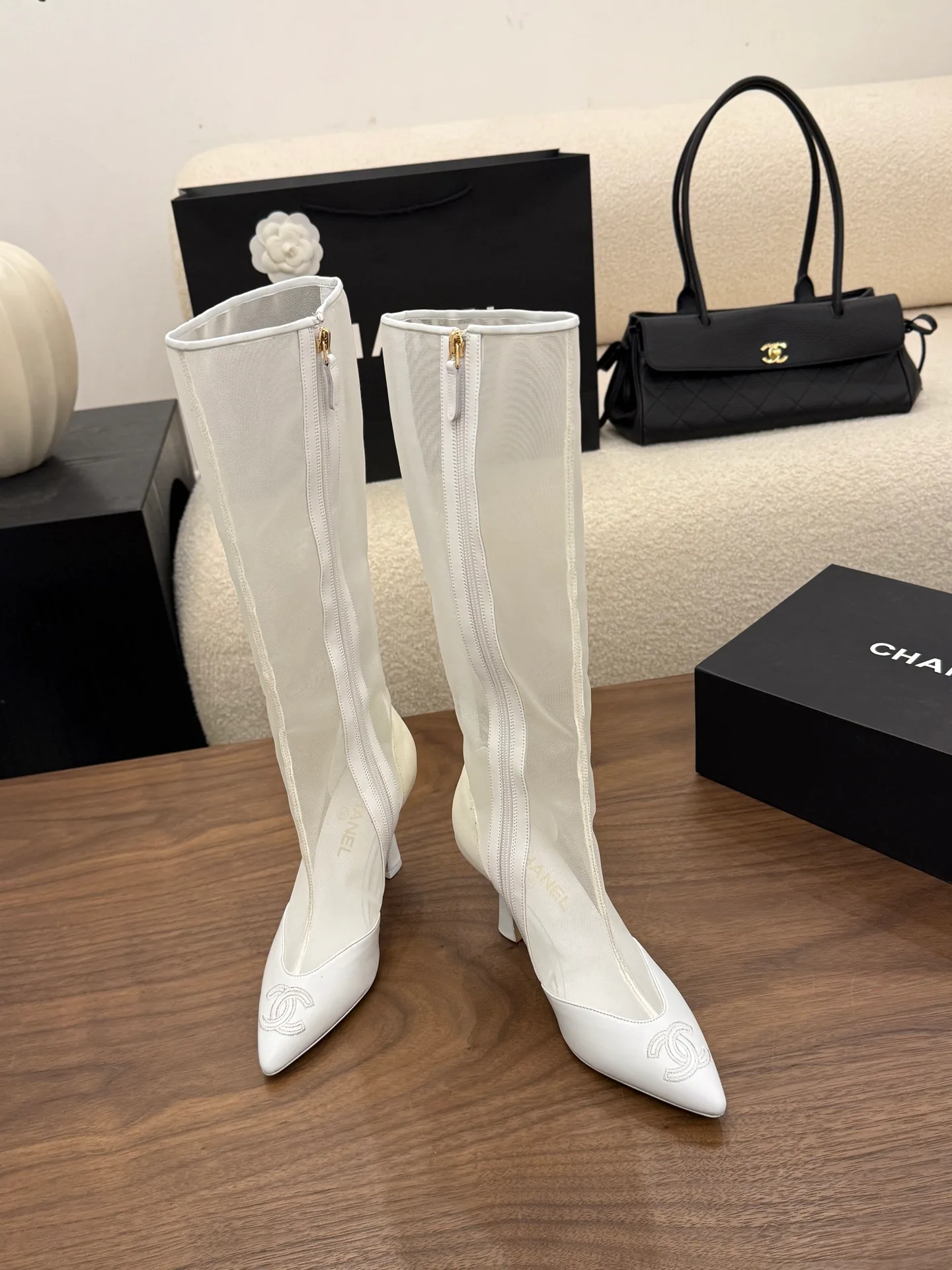 Women's Boots CHANEL 18223466