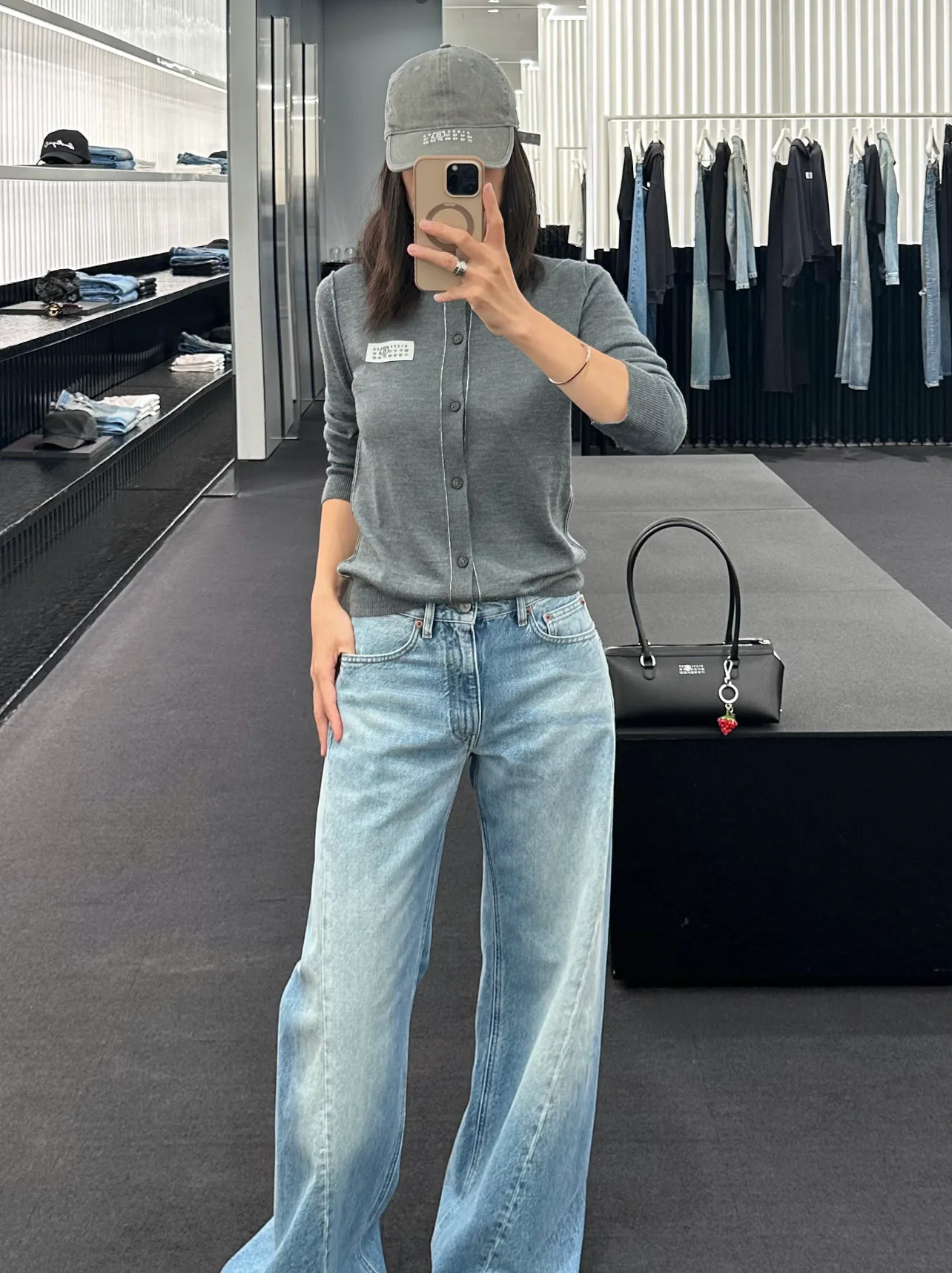 Women's Jumpers And Sweaters MAISON MARGIELA 18435295