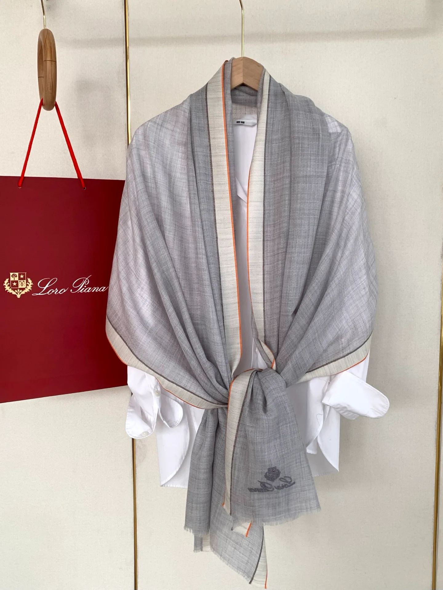 Scarves LORO PIANA 18093574