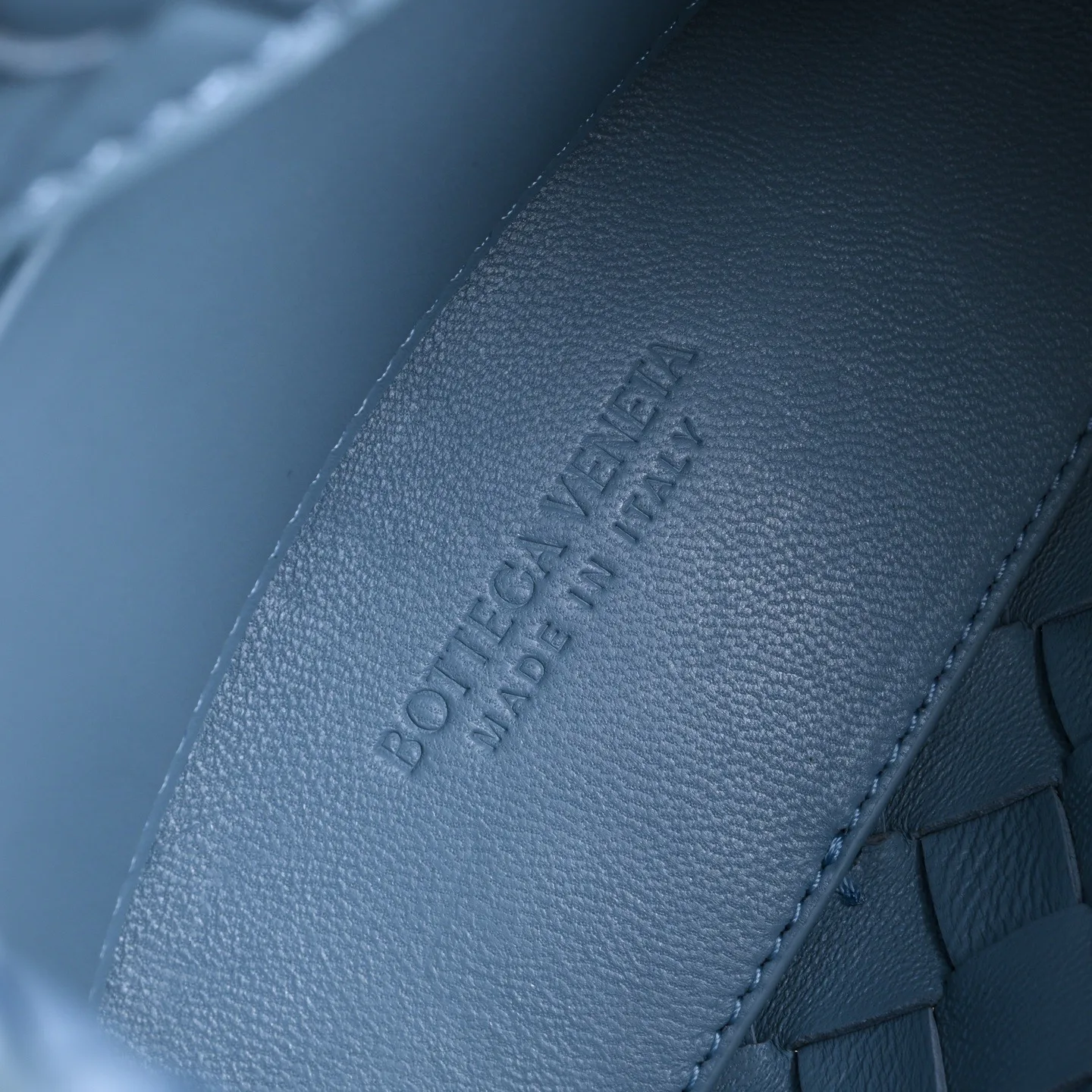 Классические Сумки Женские Bottega Veneta 18566073