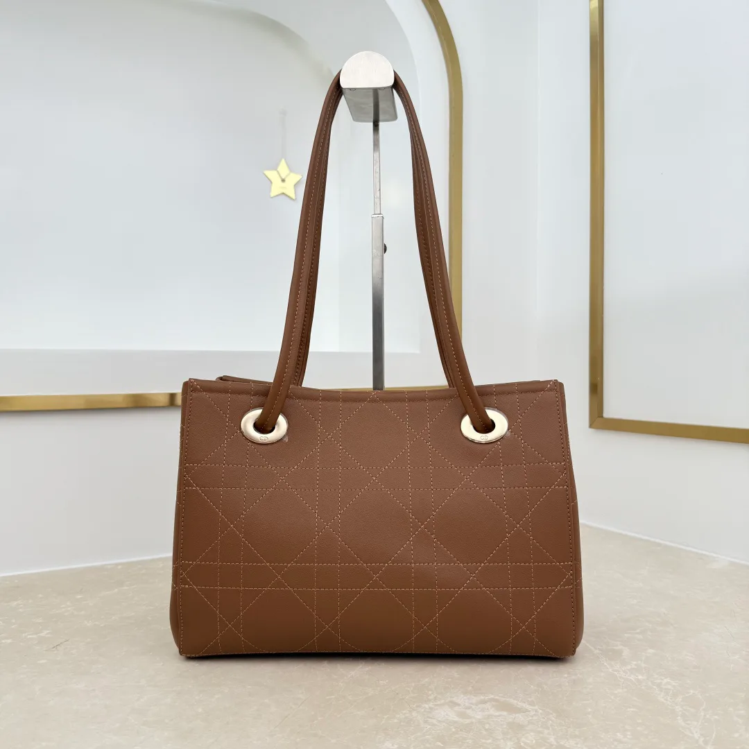 Women's Classic Handbags CHRISTIAN DIOR 18187880