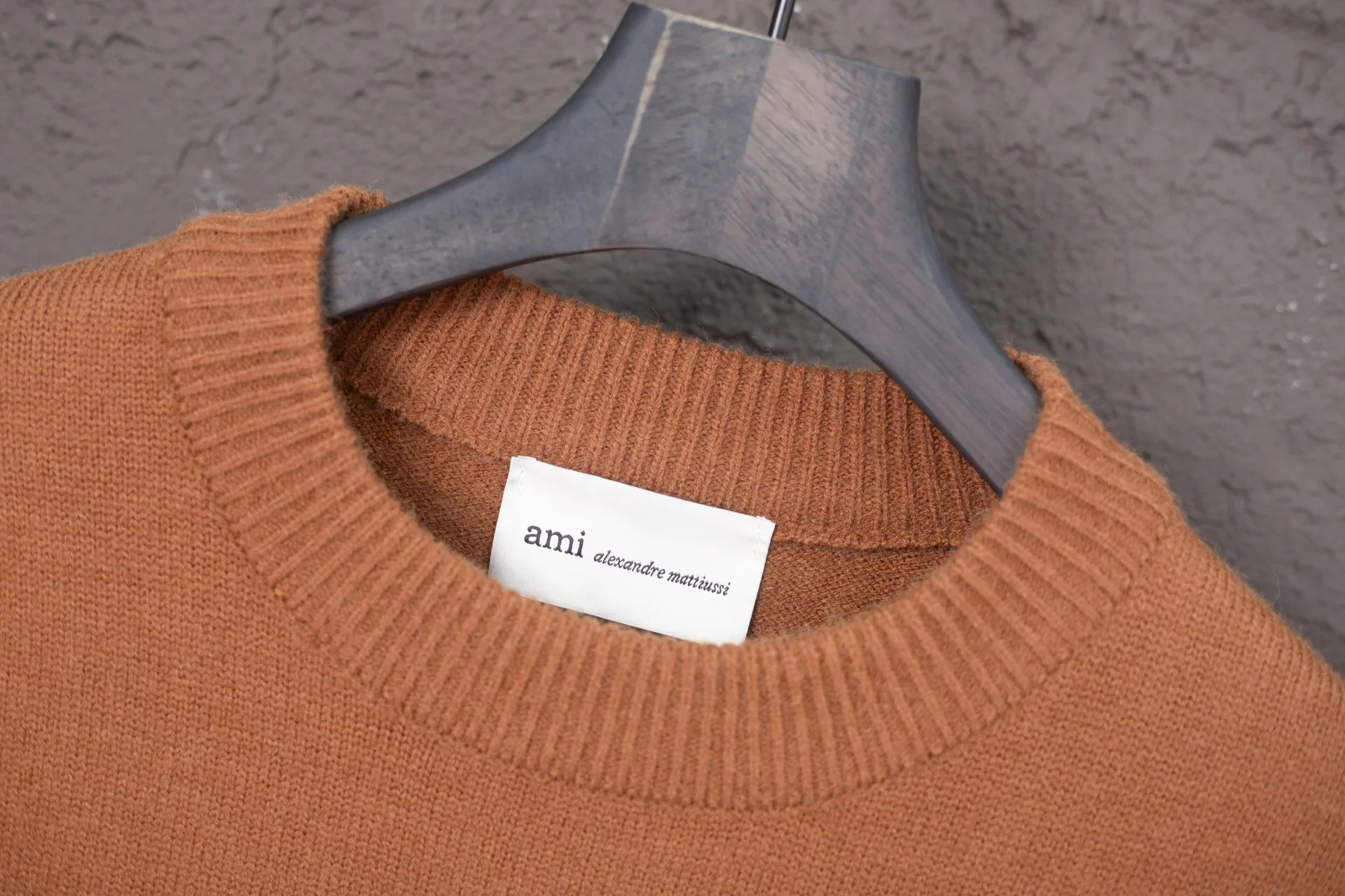 Men's Jumpers And Sweaters AMI PARIS 17808023