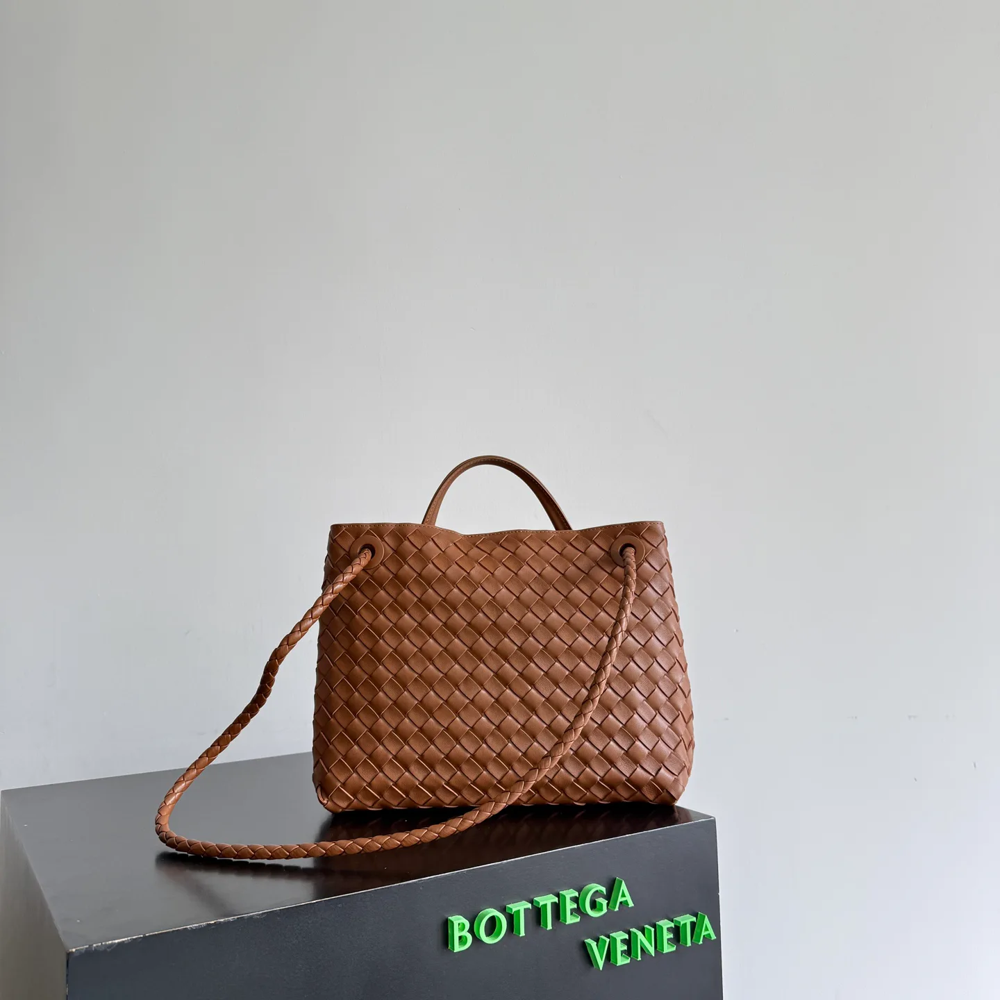 Women's Classic Handbags BOTTEGA VENETA 18367473
