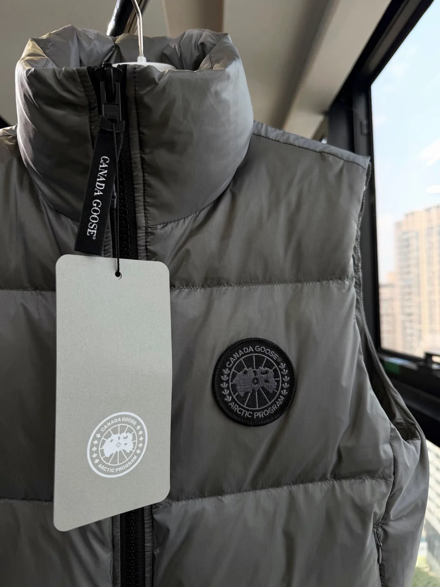Women's Vests CANADA GOOSE 18336512