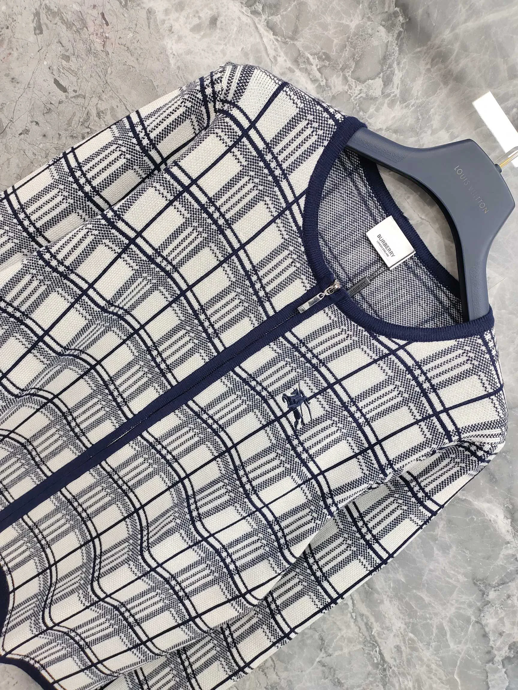 Women's Jumpers And Sweaters BURBERRY 18417246