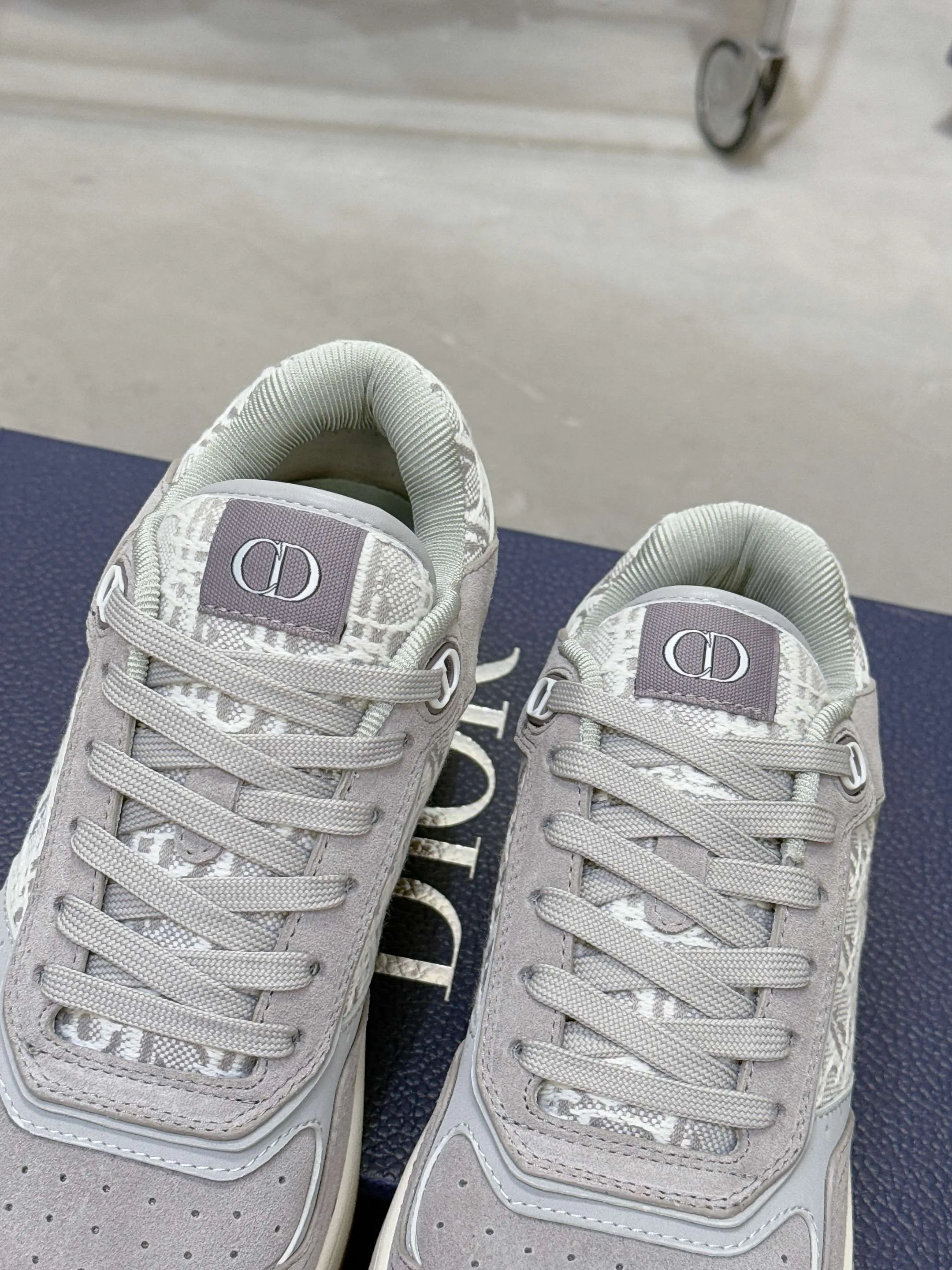 Women's Sneakers CHRISTIAN DIOR 17467500