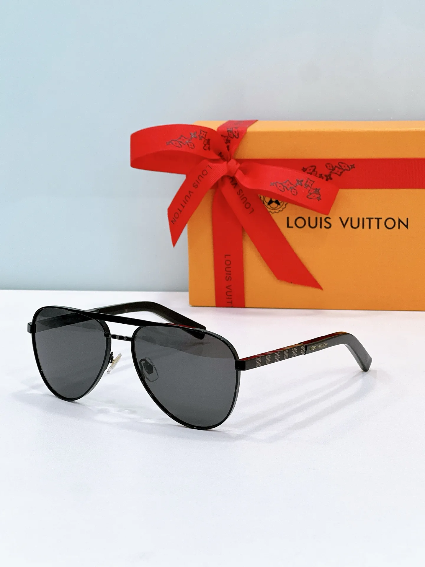Glasses LOUIS VUITTON 17546258