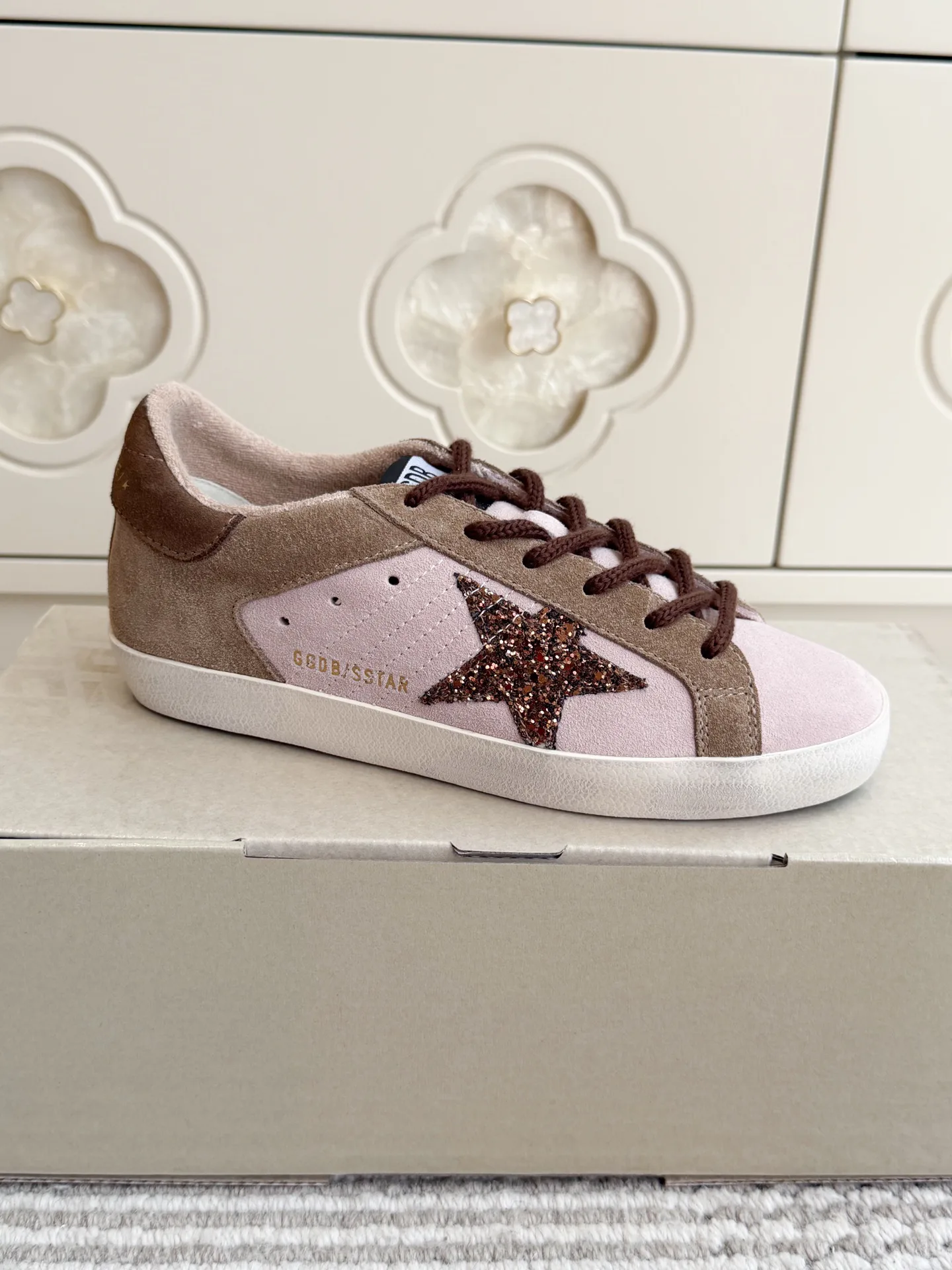 Women's Sneakers GOLDEN GOOSE 18360503