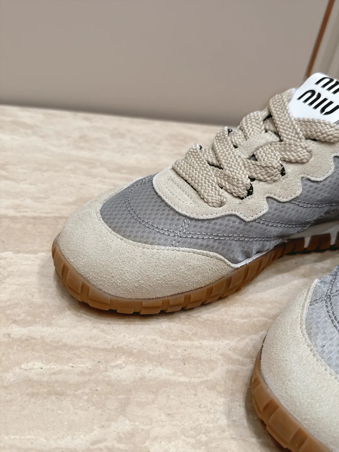 Women's Sneakers MIU MIU 18025620