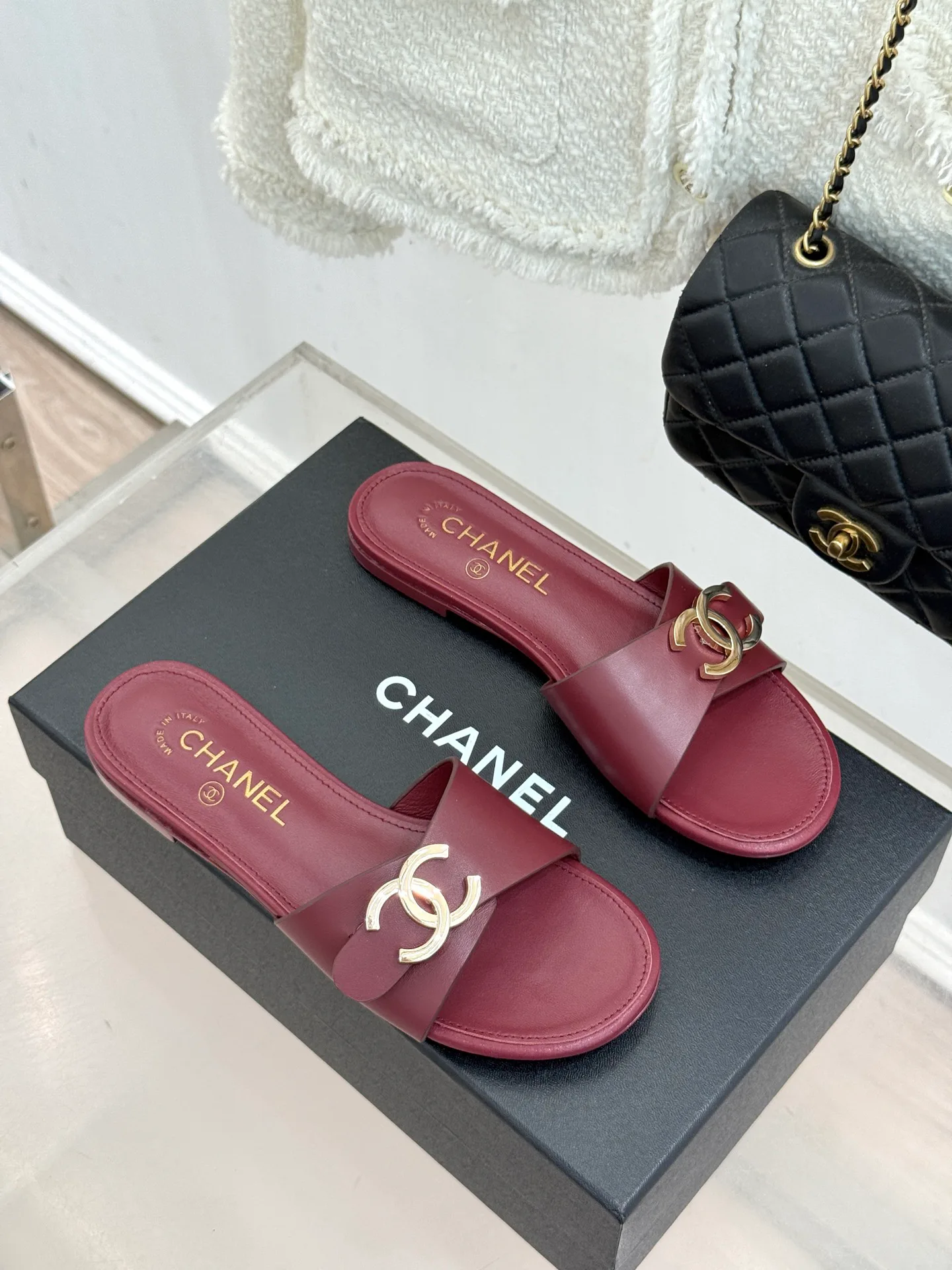 Women's Flip-Flops CHANEL 17699606