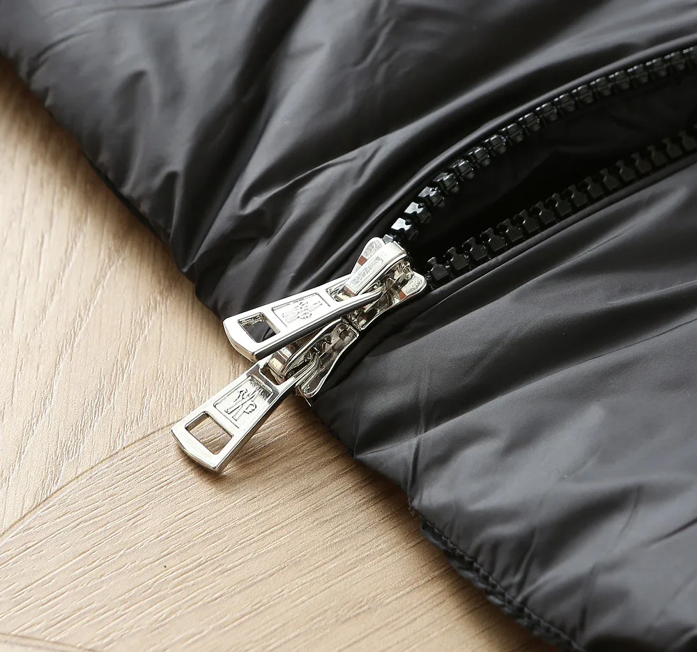 Men's Jackets And Down Jackets MONCLER 18345608